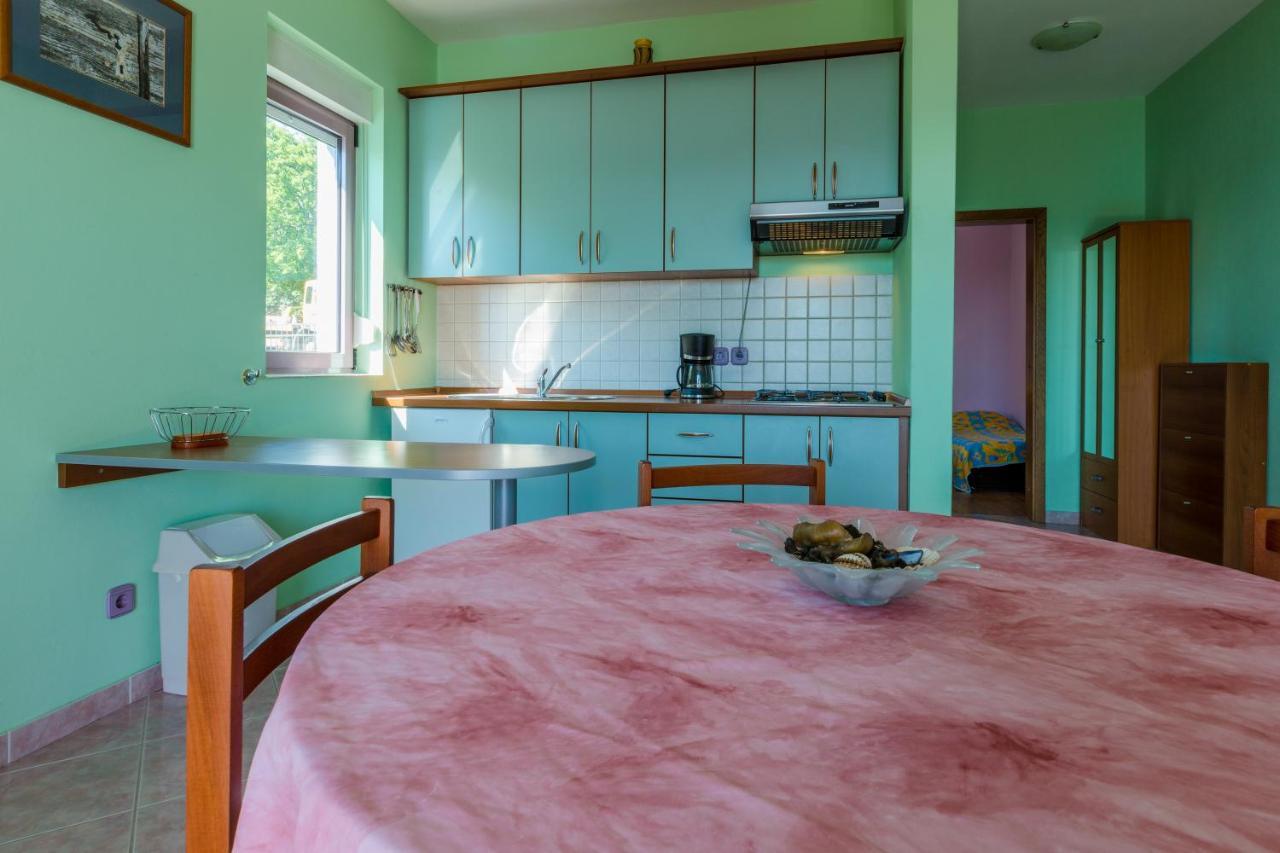 Apartmani Rino 드라말리 외부 사진