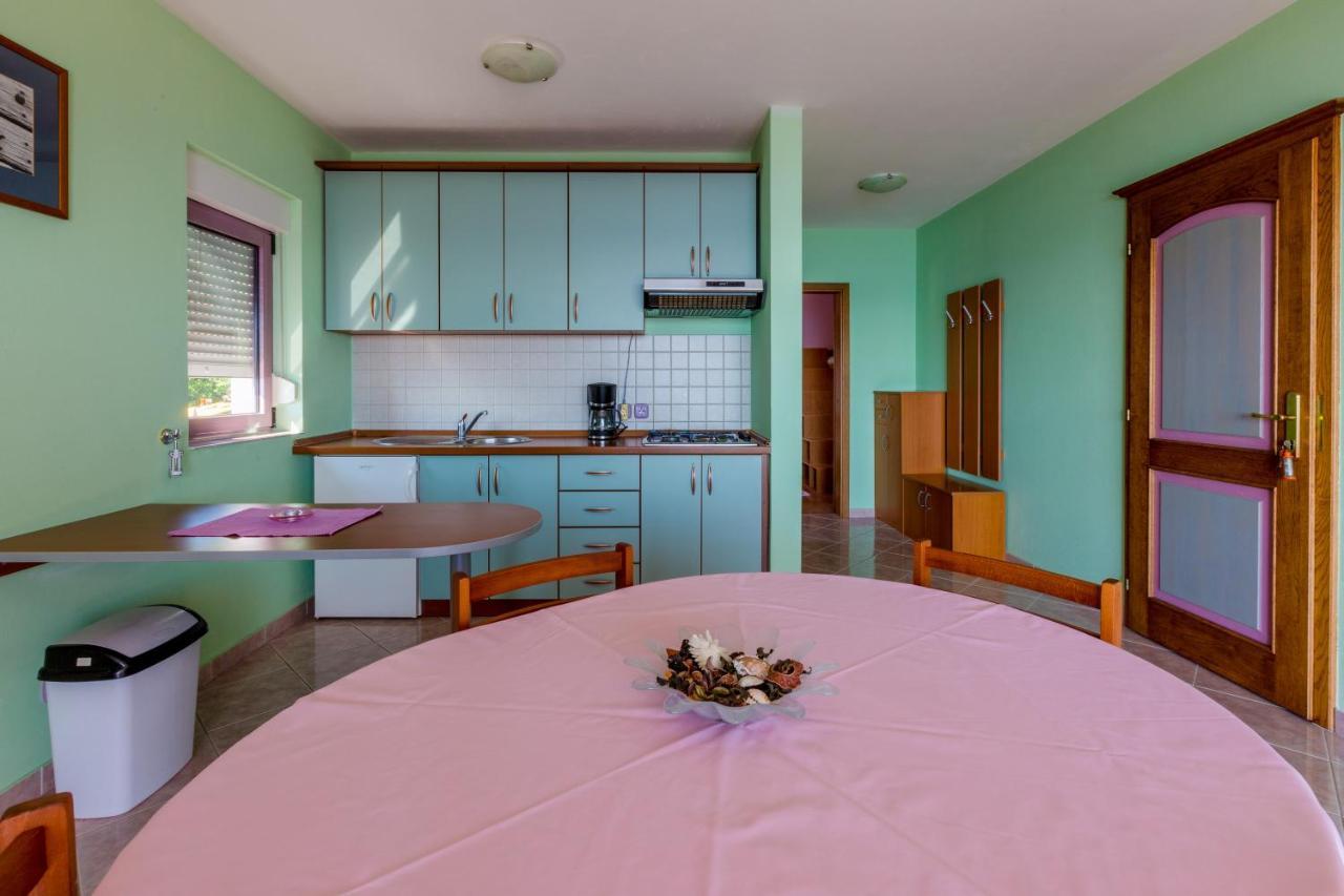 Apartmani Rino 드라말리 외부 사진