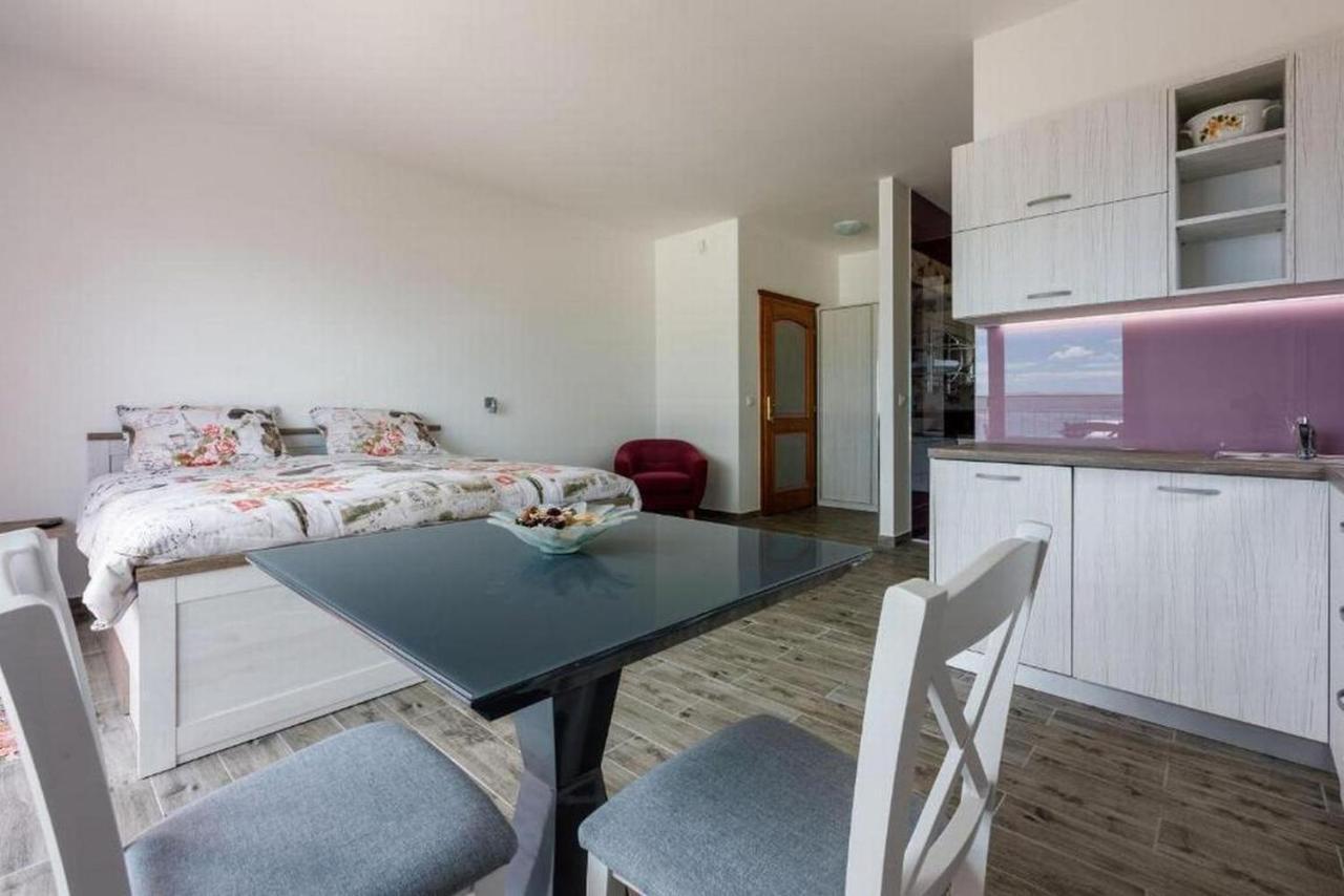 Apartmani Rino 드라말리 외부 사진