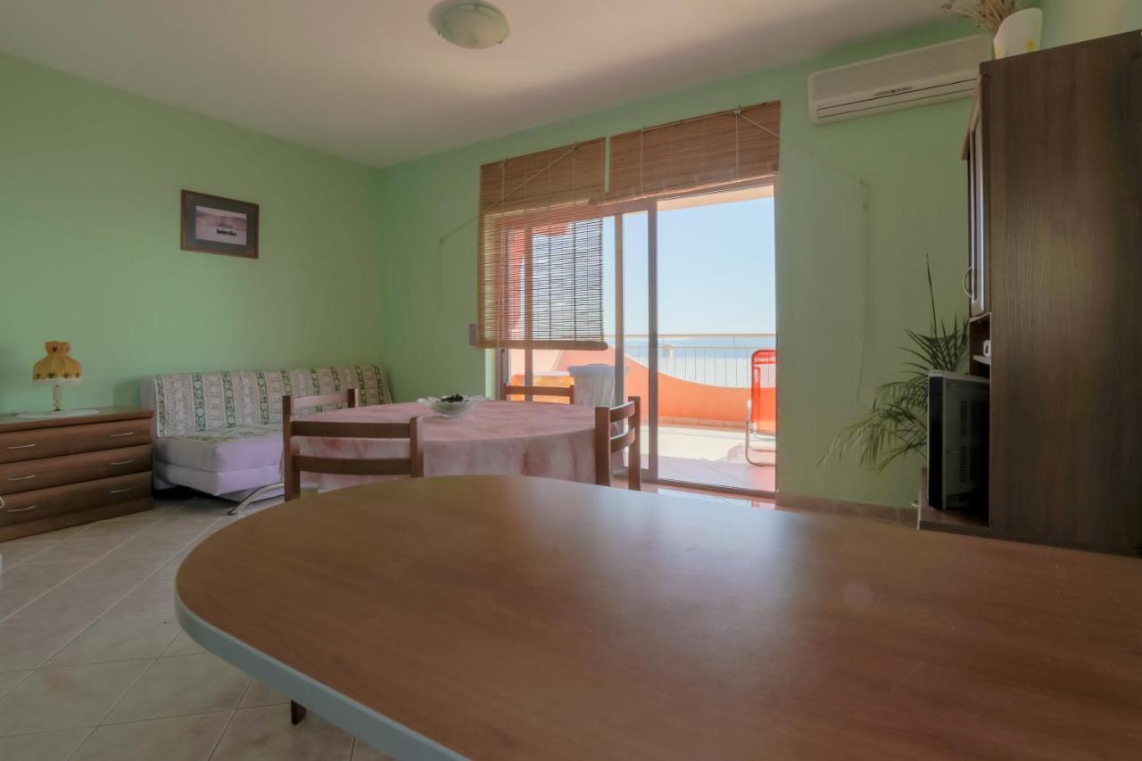 Apartmani Rino 드라말리 외부 사진